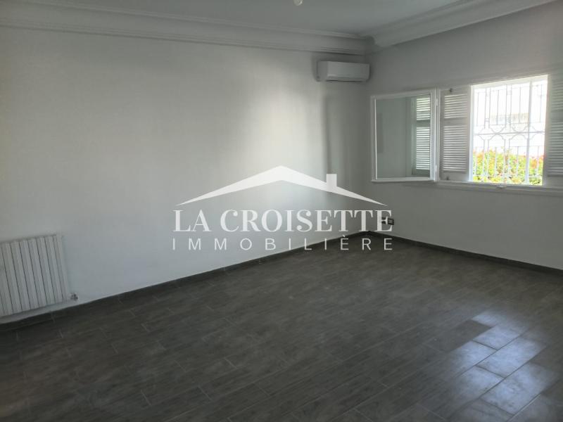 Appartement S+3 à La Marsa